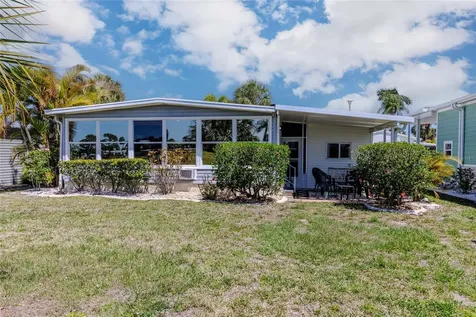2100 Kings Highway Port Charlotte FL 33980