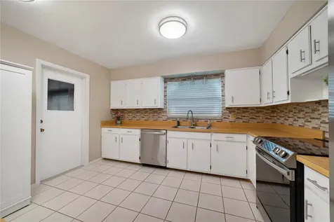 146 Mayfair Court Sanford FL 32771