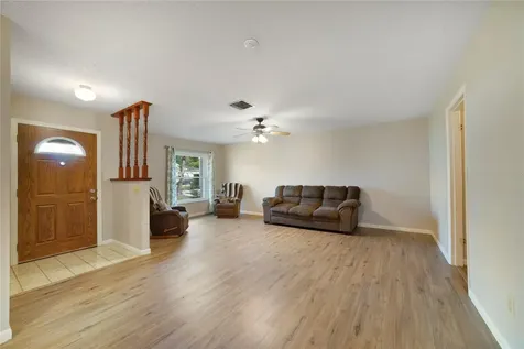 146 Mayfair Court Sanford FL 32771