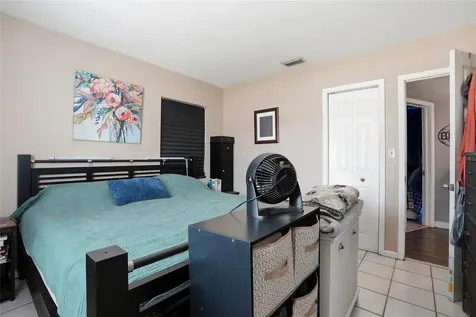 10895 71st Avenue Seminole FL 33772