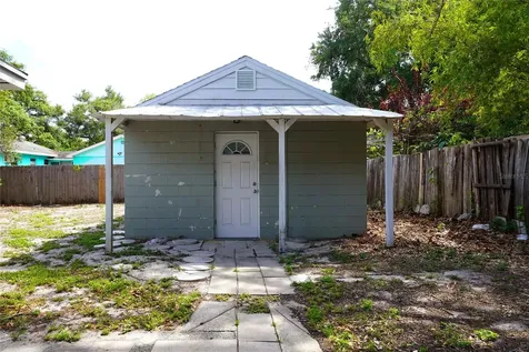 2312 32nd Avenue N St Petersburg FL 33713