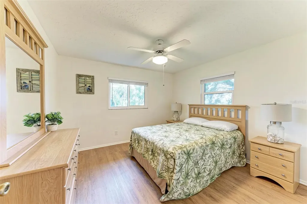 1640 Saturn Road Venice FL 34293