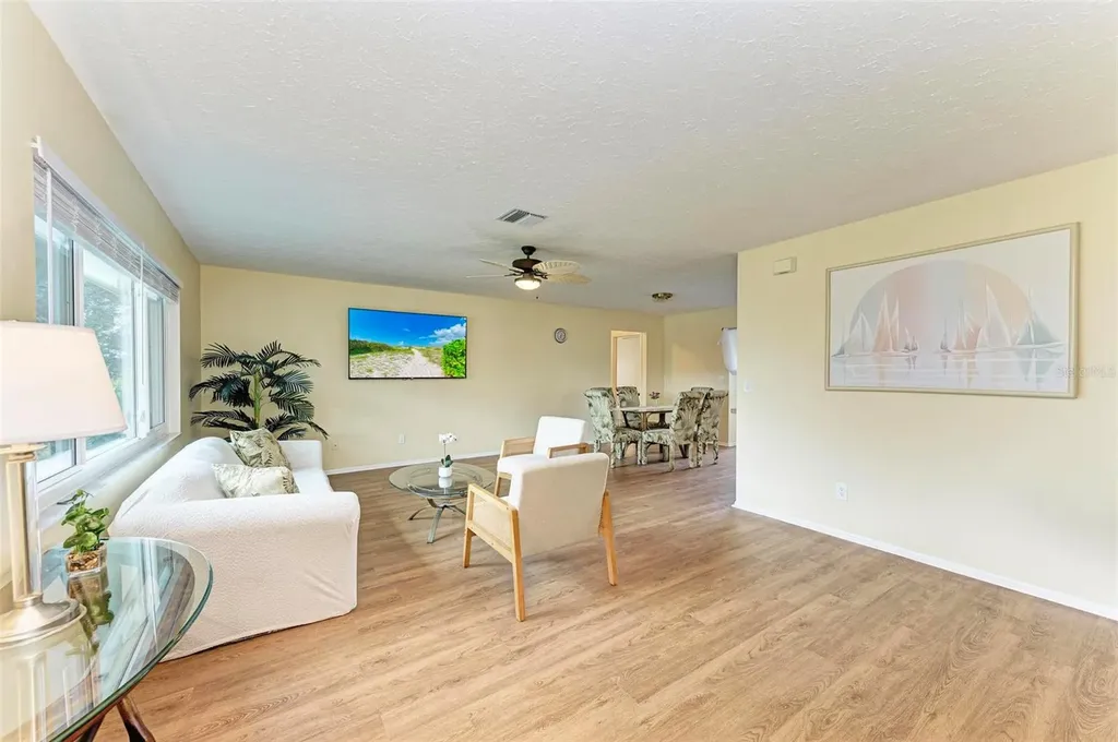 1640 Saturn Road Venice FL 34293
