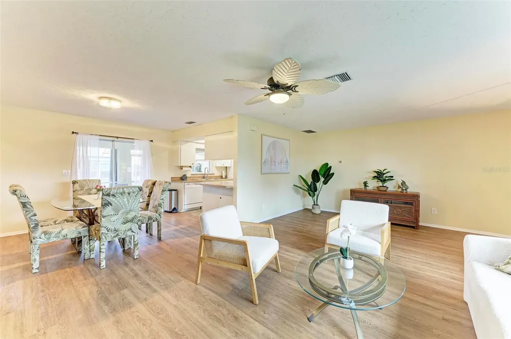 1640 Saturn Road Venice FL 34293