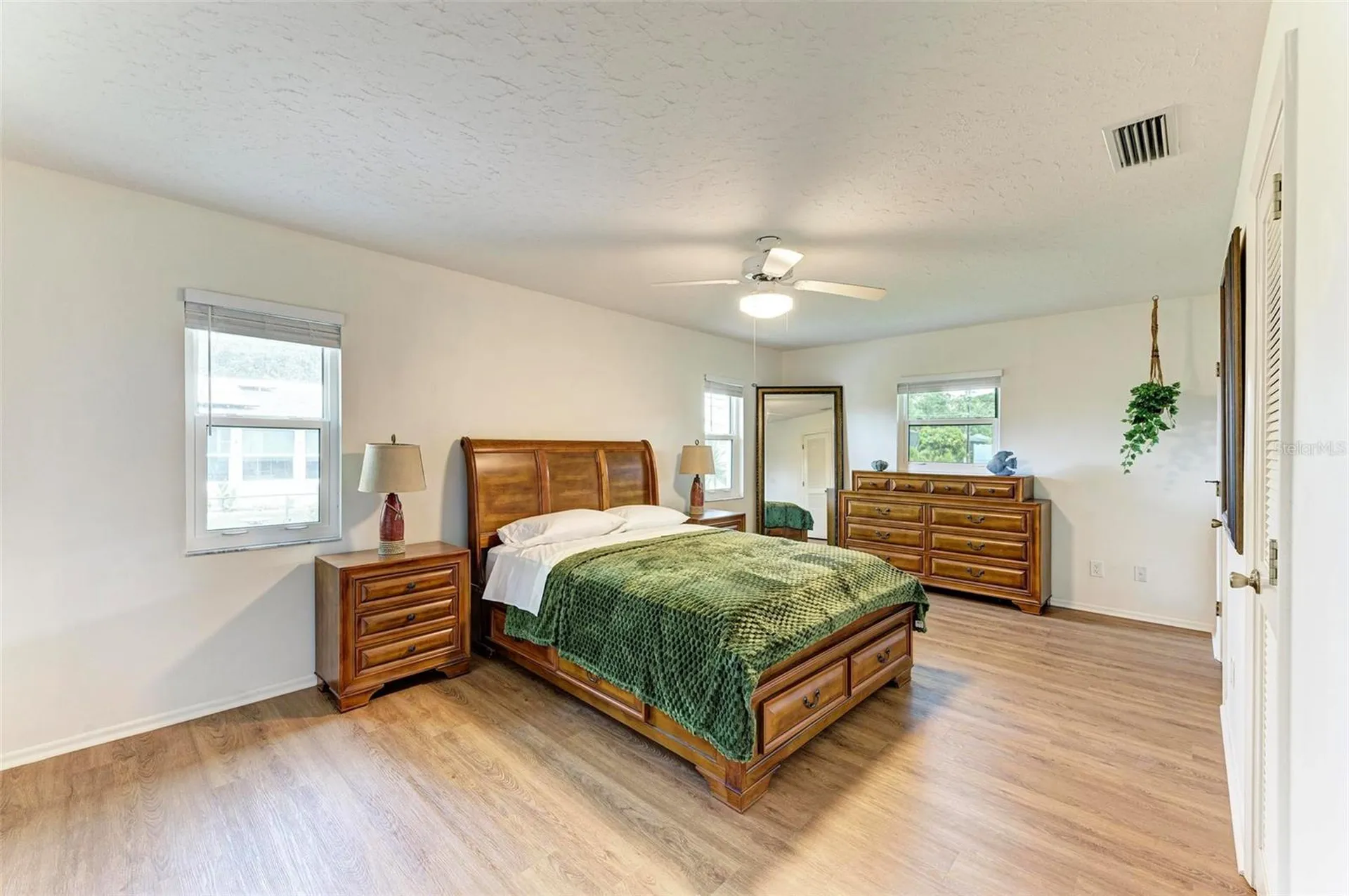 1640 Saturn Road Venice FL 34293