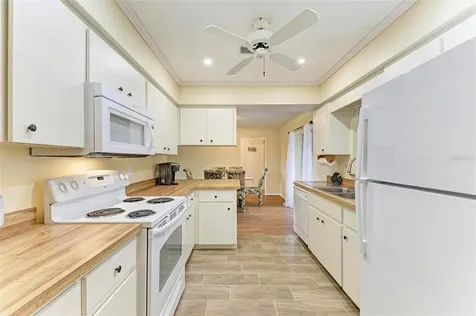 1640 Saturn Road Venice FL 34293
