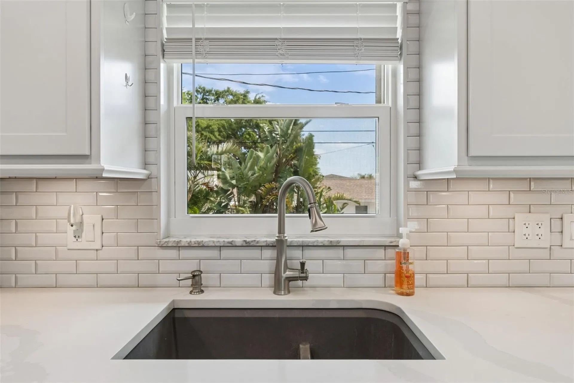 13548 Bellewood Avenue Seminole FL 33776