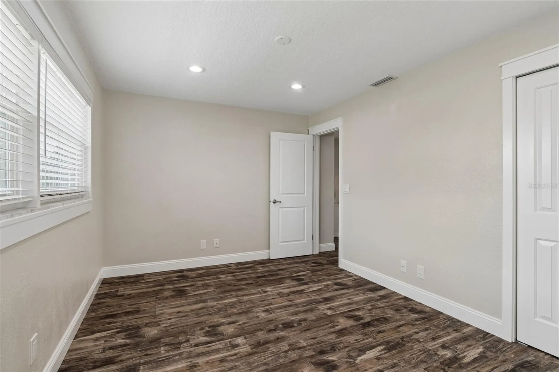13548 Bellewood Avenue Seminole FL 33776