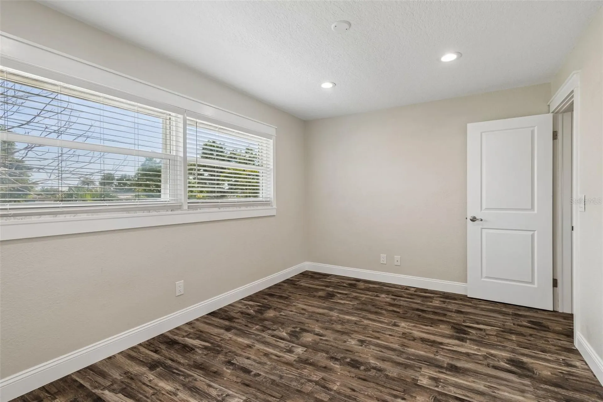 13548 Bellewood Avenue Seminole FL 33776