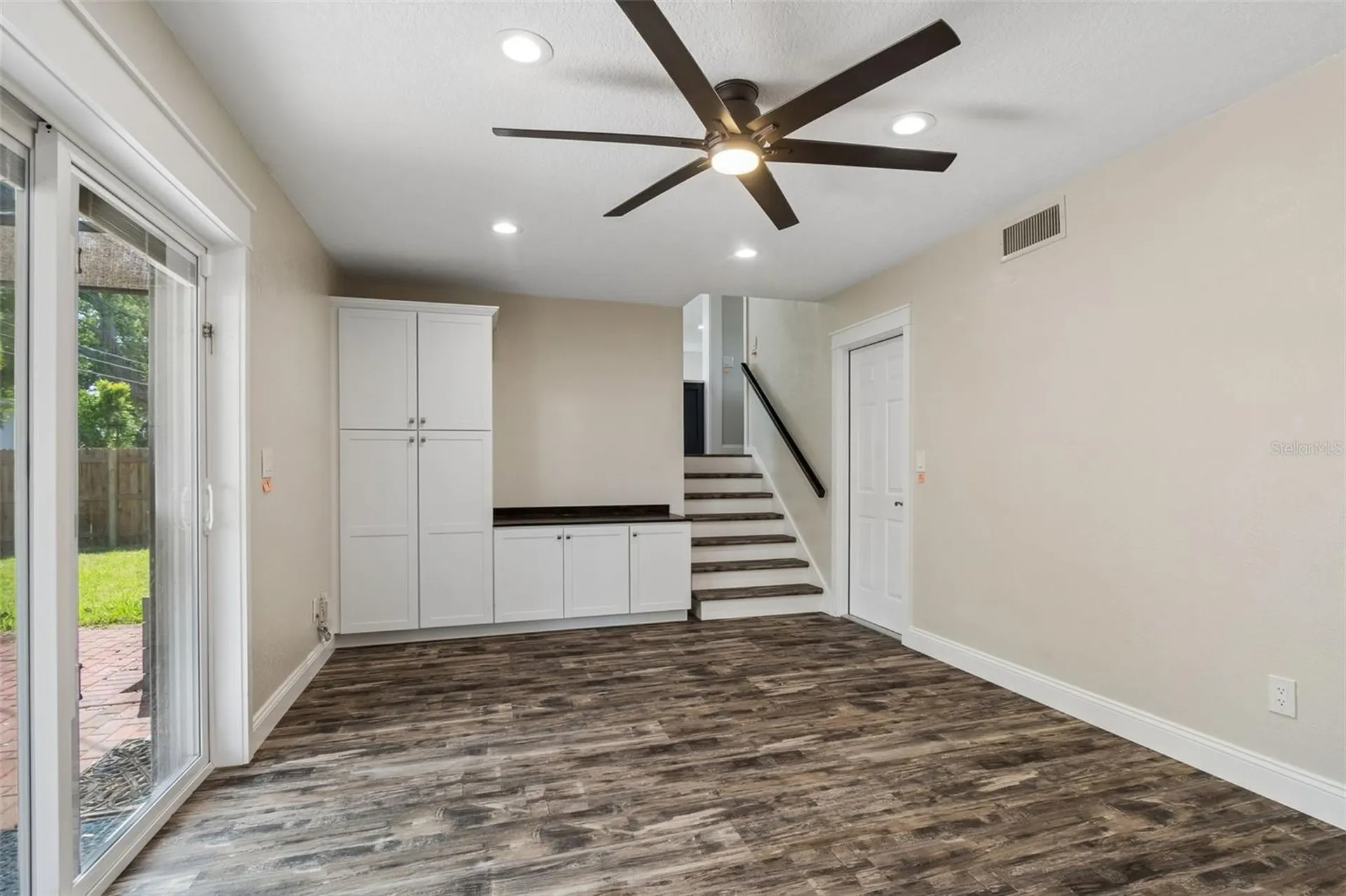 13548 Bellewood Avenue Seminole FL 33776