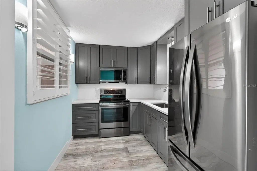 7465 Bay Island Drive S South Pasadena FL 33707