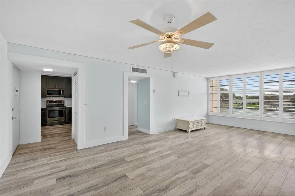 7465 Bay Island Drive S South Pasadena FL 33707