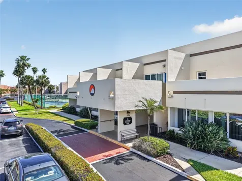 7465 Bay Island Drive S South Pasadena FL 33707
