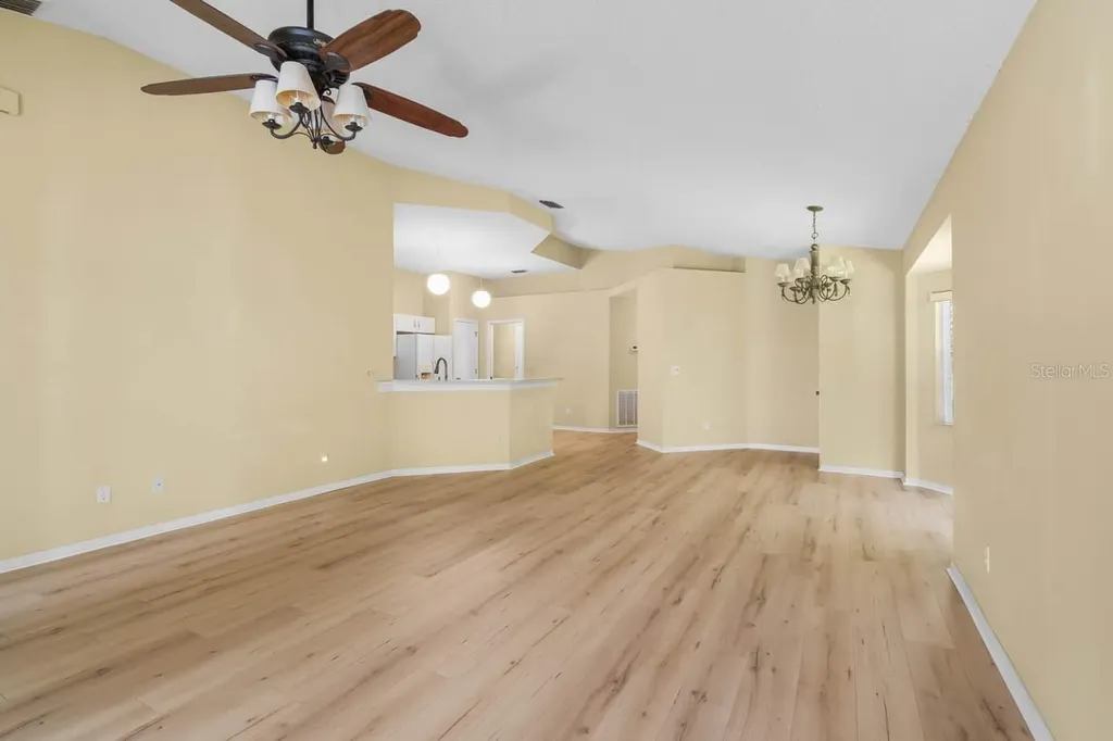 2445 New Haven Circle Sun City Center FL 33573