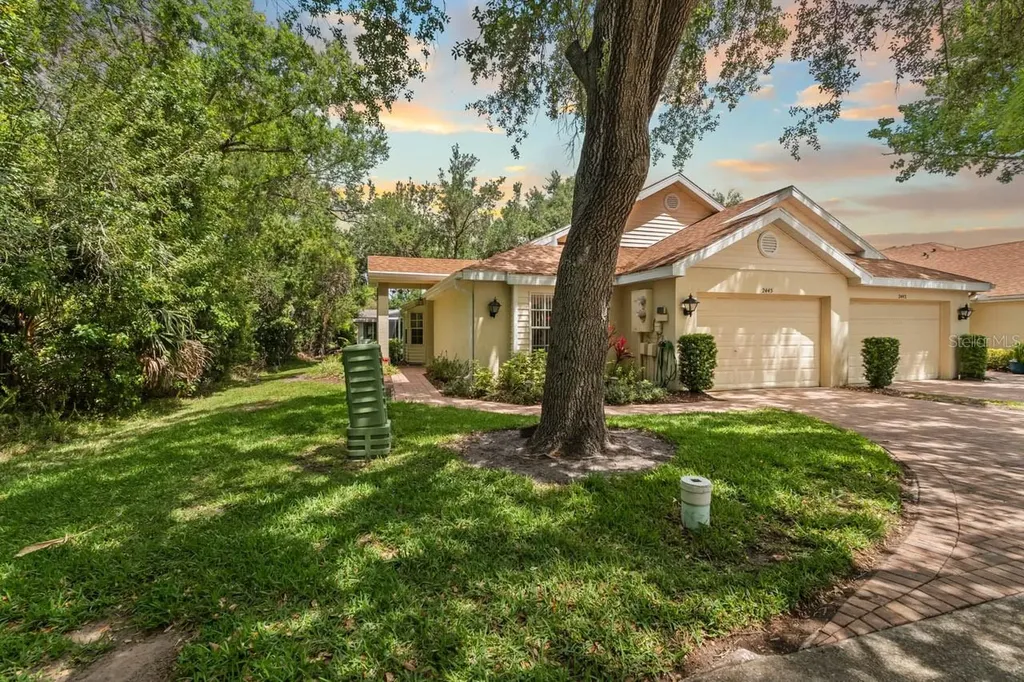2445 New Haven Circle Sun City Center FL 33573