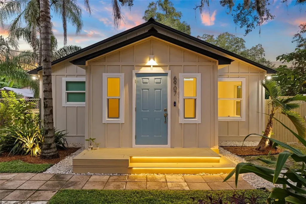 6907 20th Street Tampa FL 33610