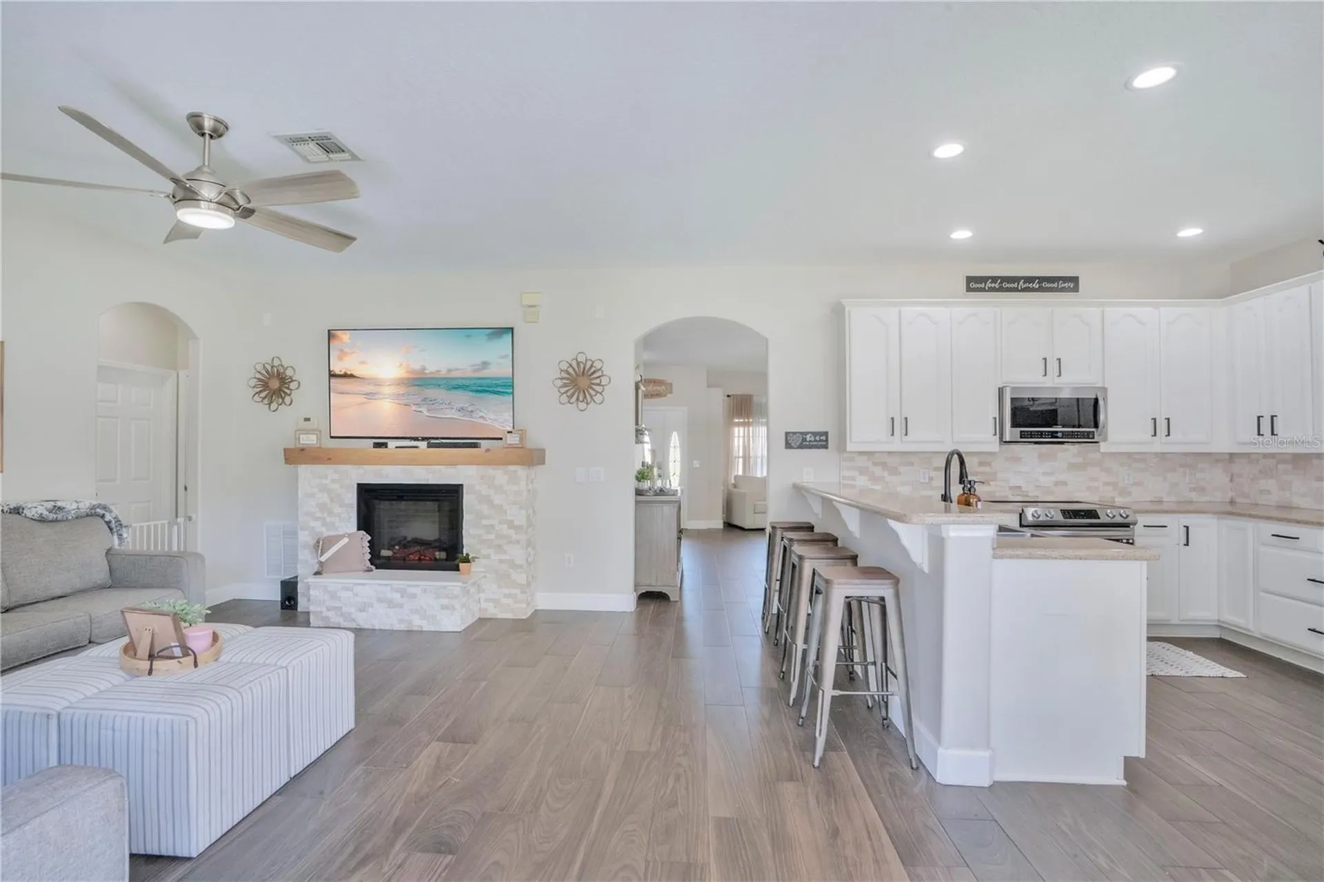 1143 Willow Branch Drive Orlando FL 32828