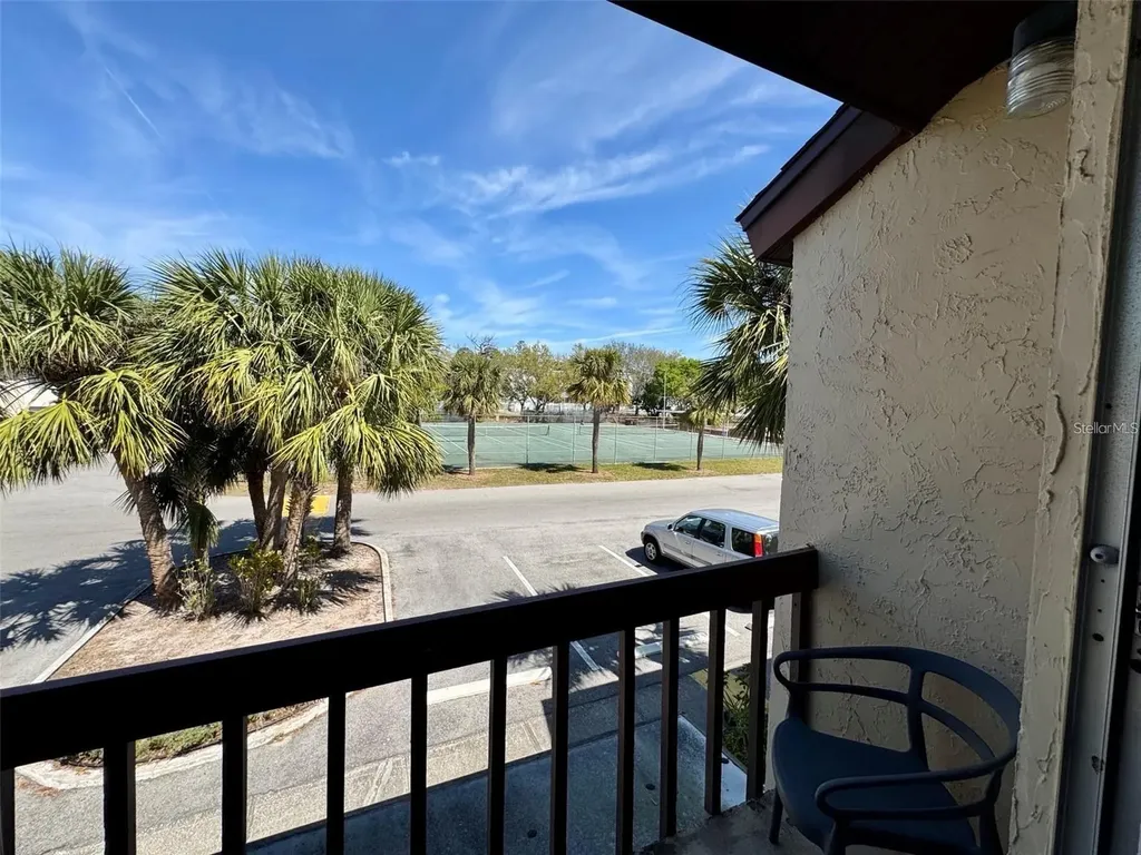 2632 Hidden Lake Drive N Sarasota FL 34237