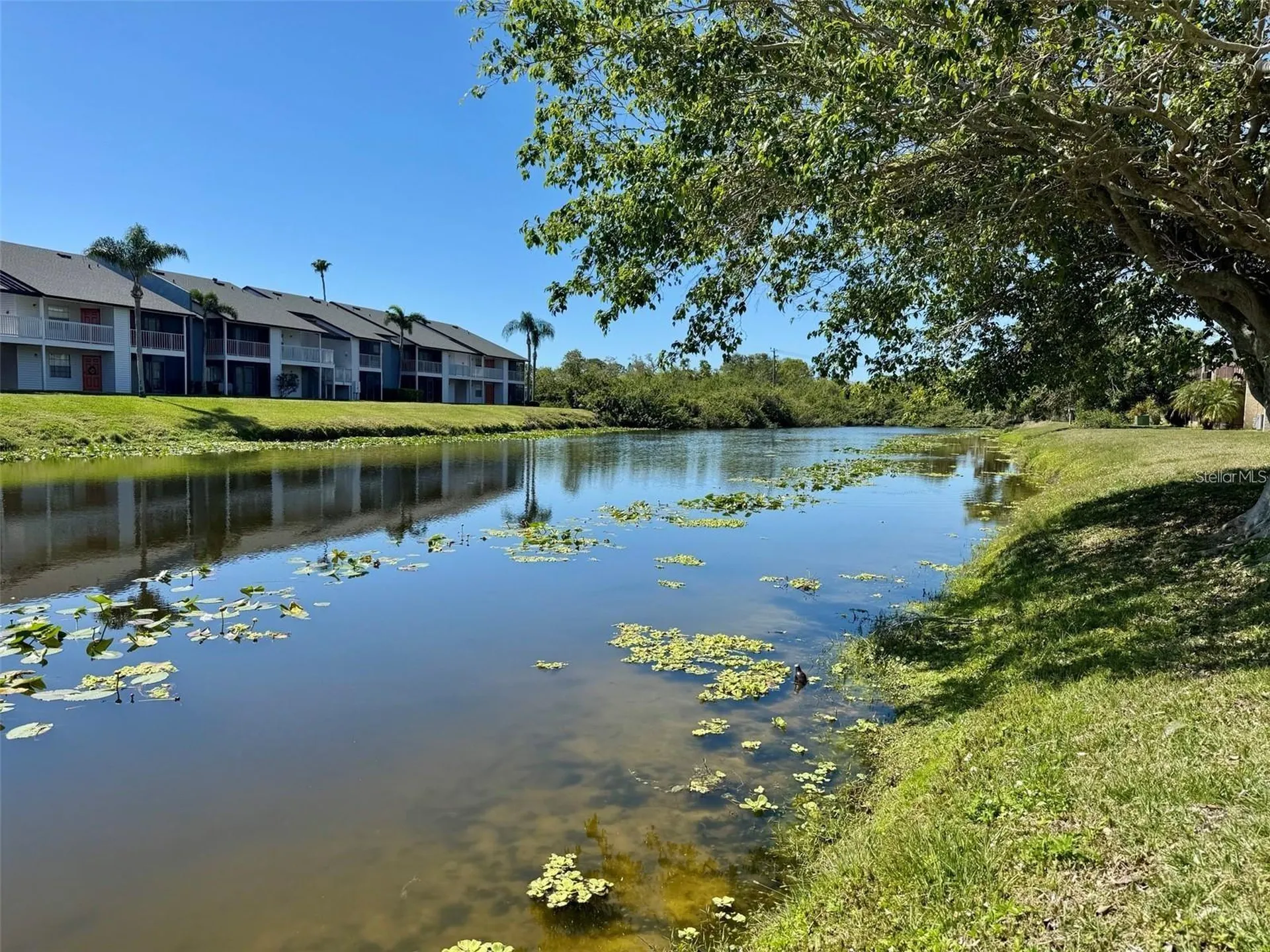 2632 Hidden Lake Drive N Sarasota FL 34237
