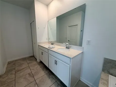 1115 Challenge Drive Davenport FL 33896