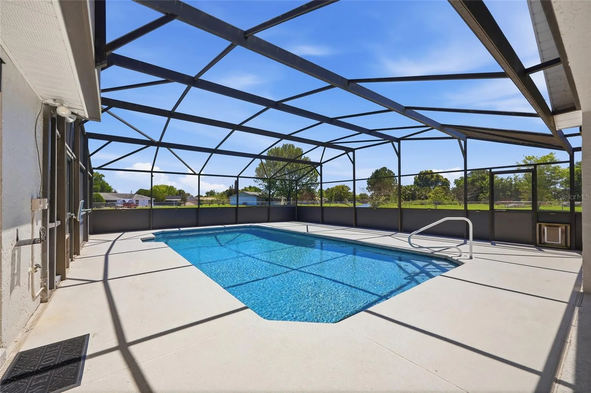 417 Rider Circle Kissimmee FL 34743