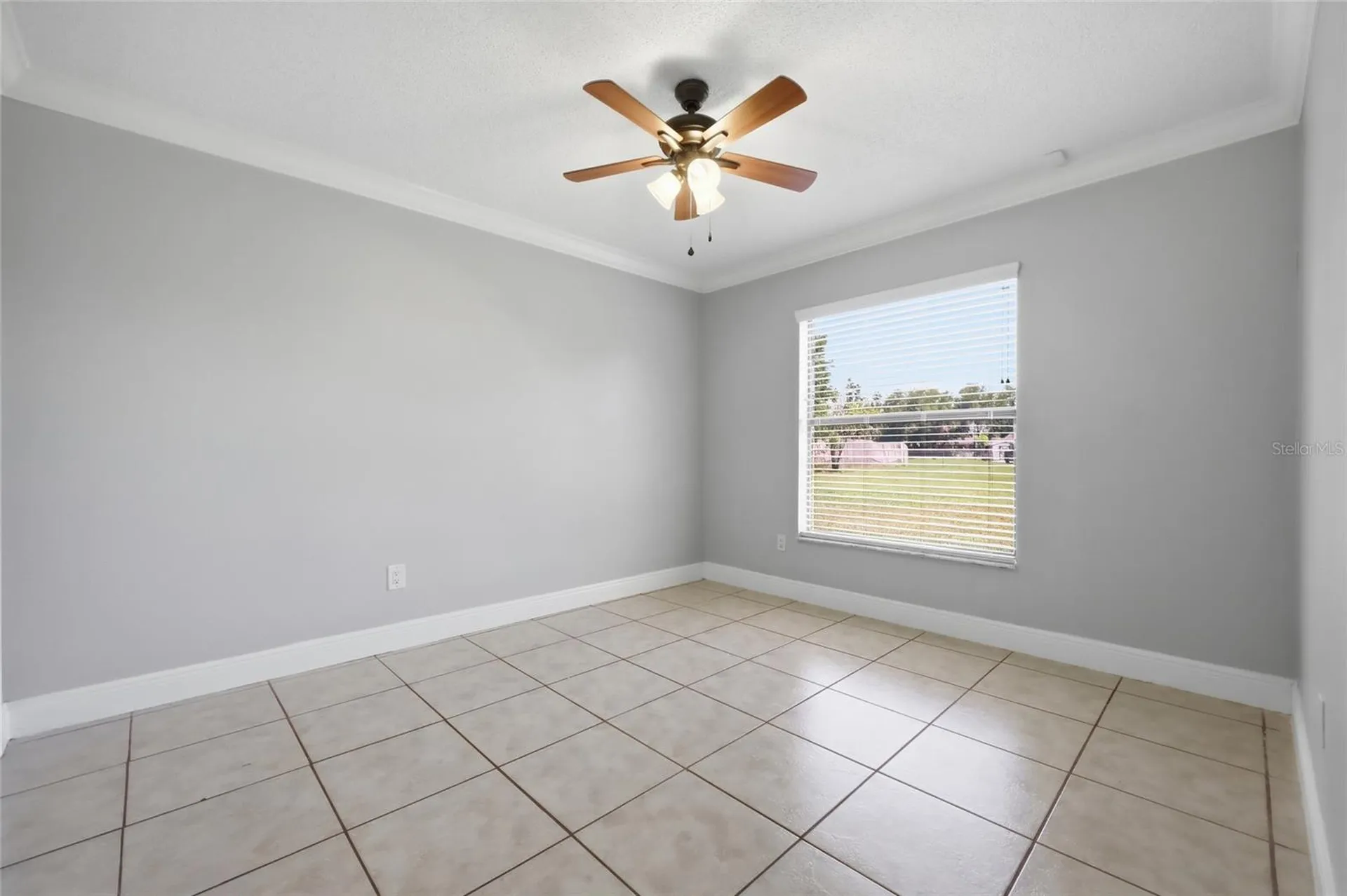 417 Rider Circle Kissimmee FL 34743