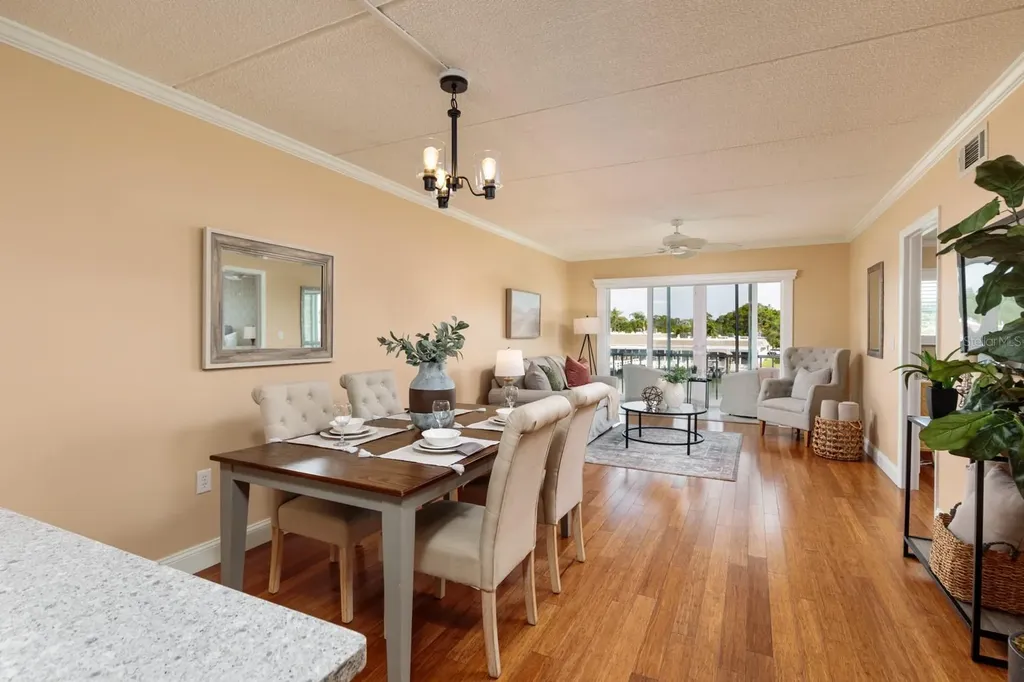 1 S Boca Ciega Point Boulevard St Petersburg FL 33708