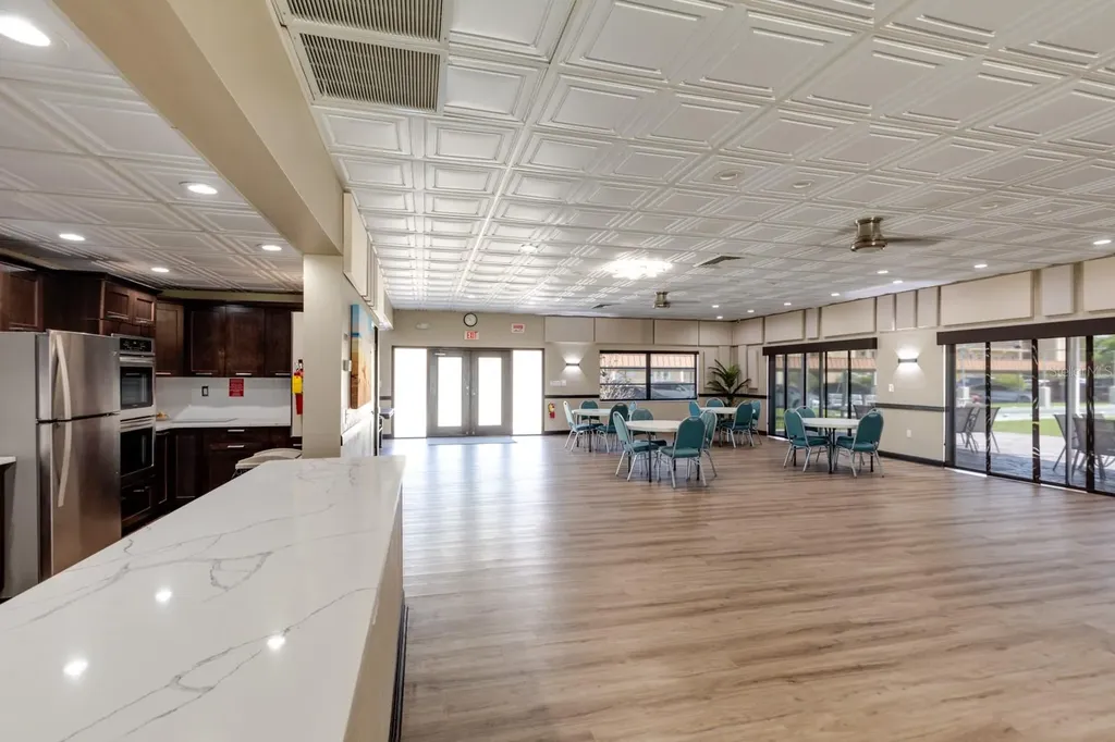 1 S Boca Ciega Point Boulevard St Petersburg FL 33708