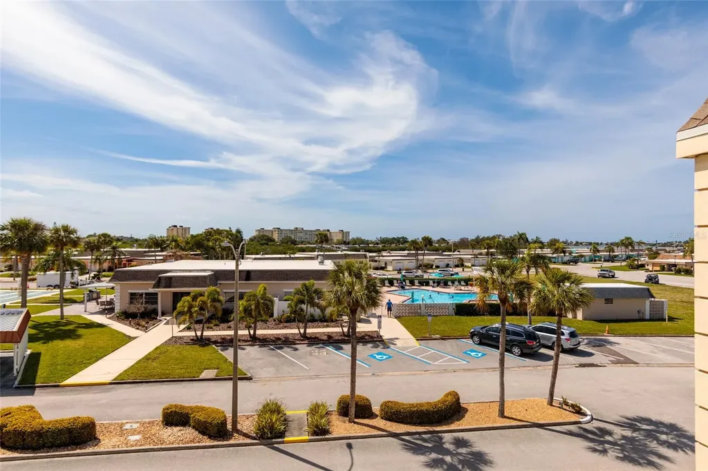 1 S Boca Ciega Point Boulevard St Petersburg FL 33708