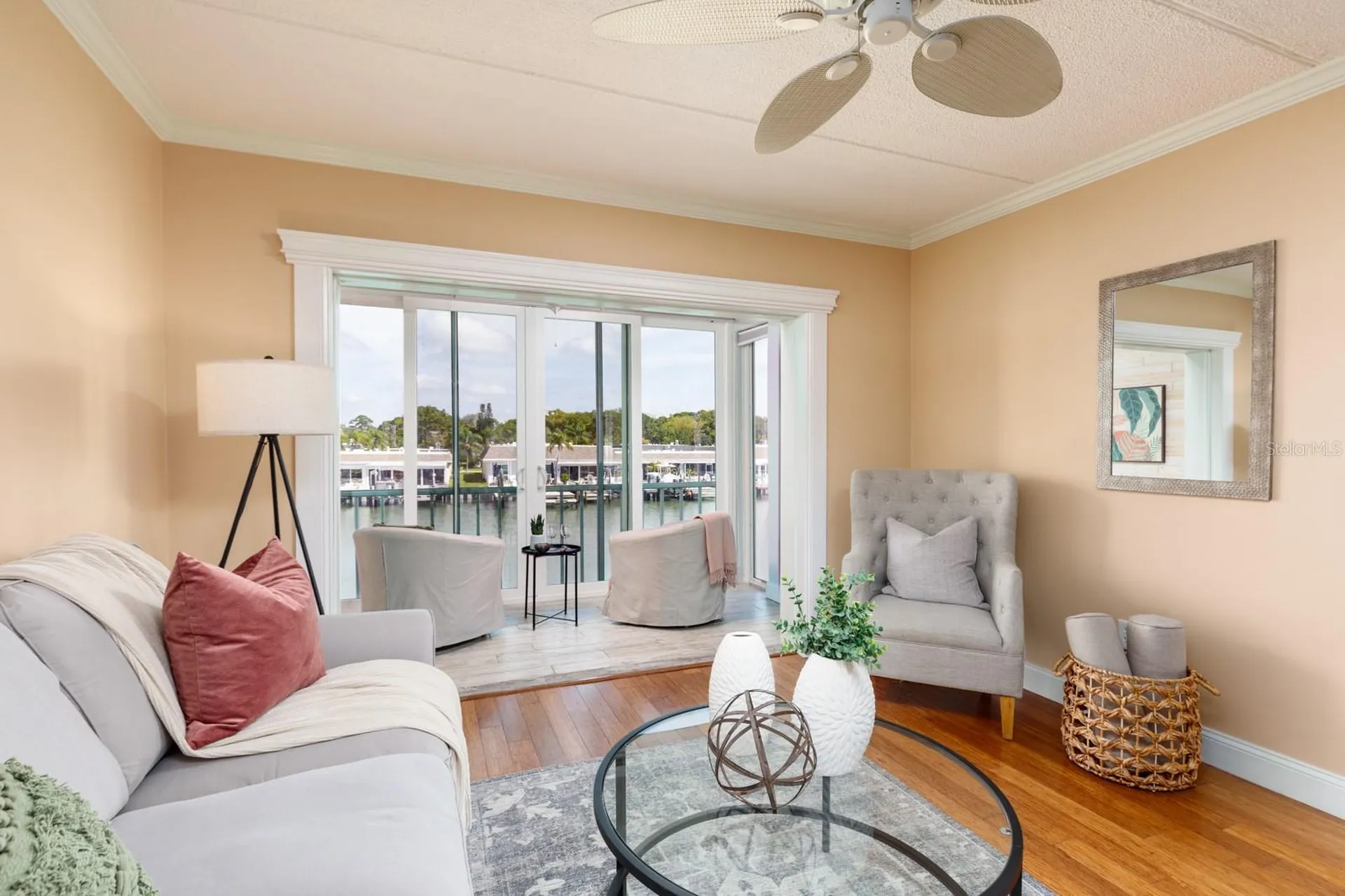 1 S Boca Ciega Point Boulevard St Petersburg FL 33708