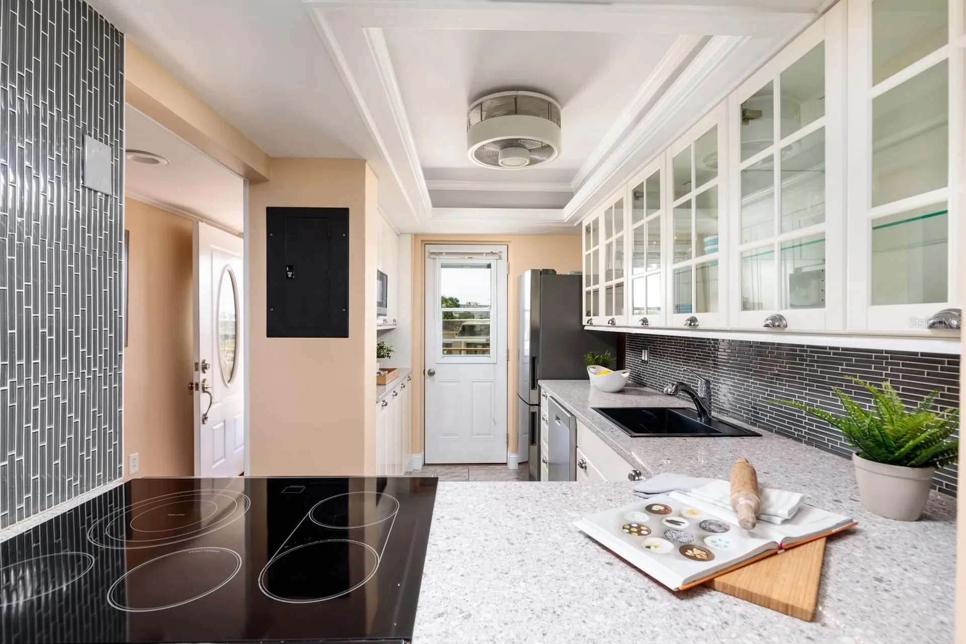 1 S Boca Ciega Point Boulevard St Petersburg FL 33708