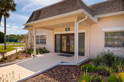 1 S Boca Ciega Point Boulevard St Petersburg FL 33708