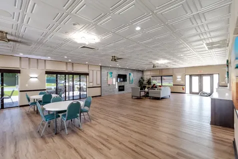 1 S Boca Ciega Point Boulevard St Petersburg FL 33708