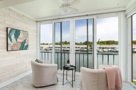 1 S Boca Ciega Point Boulevard St Petersburg FL 33708