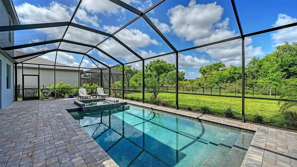 15107 Sea Salt Way Bradenton FL 34211