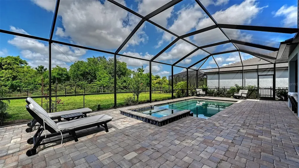 15107 Sea Salt Way Bradenton FL 34211