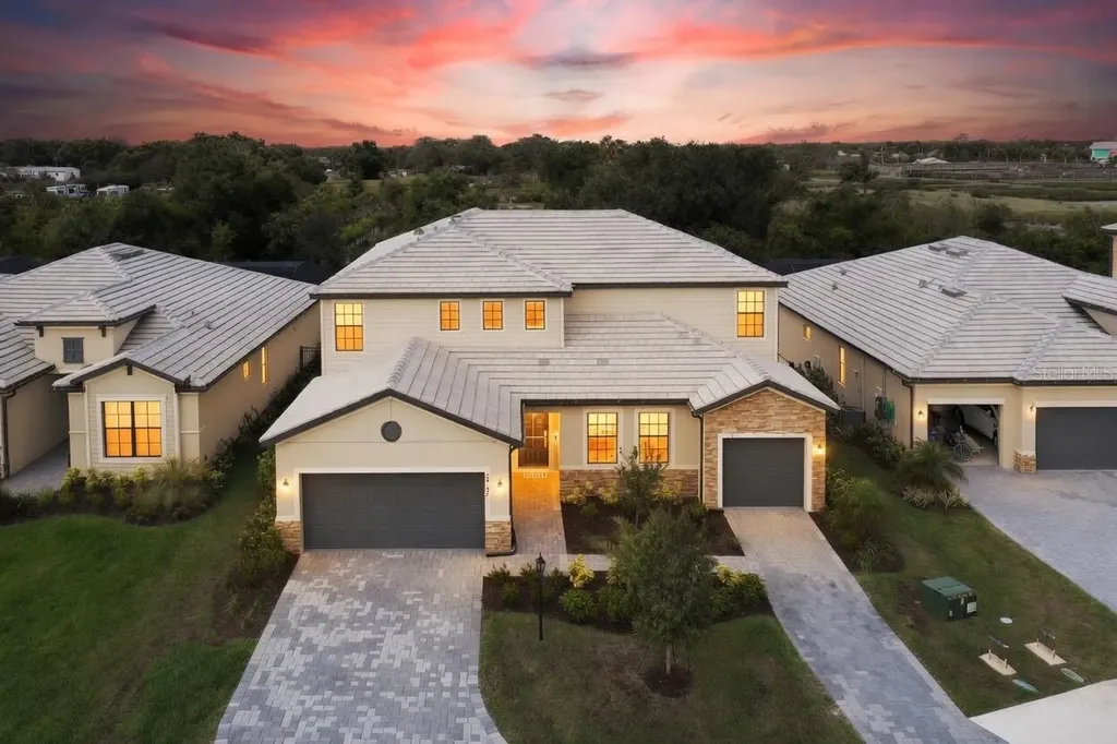 15107 Sea Salt Way Bradenton FL 34211