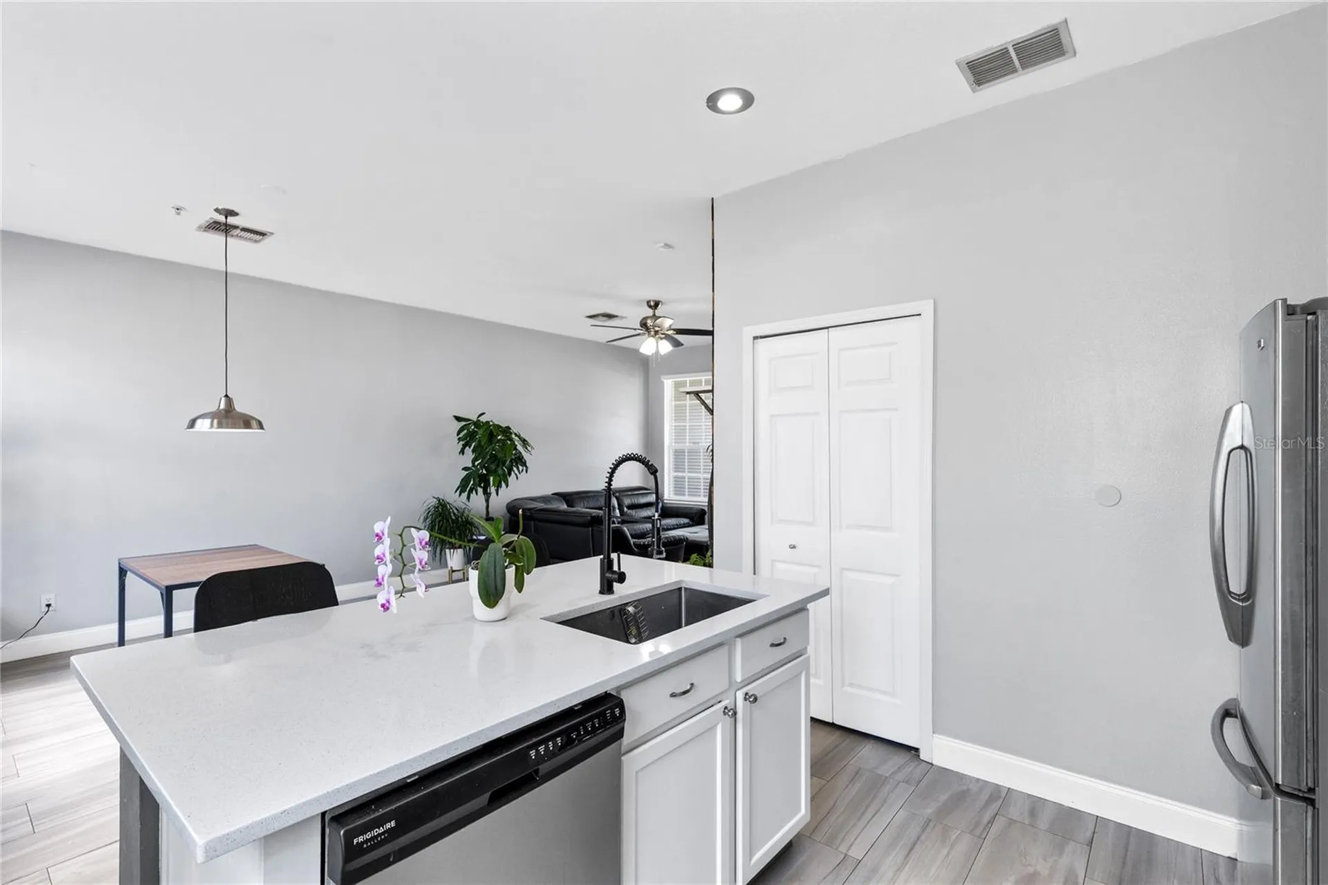 6187 Chapledale Drive Orlando FL 32829