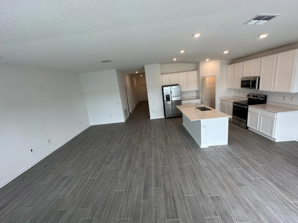 652 Trotters Drive Eagle Lake FL 33839