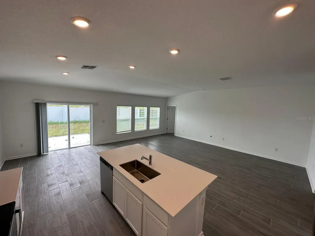 652 Trotters Drive Eagle Lake FL 33839