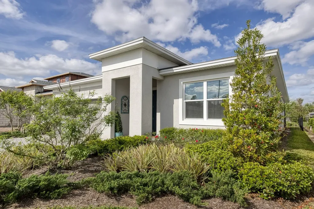 1241 Trident Loop Deland FL 32724