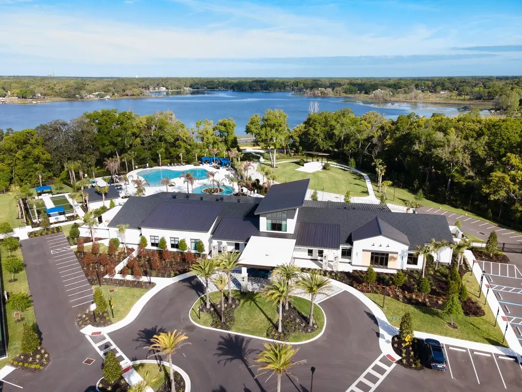1241 Trident Loop Deland FL 32724