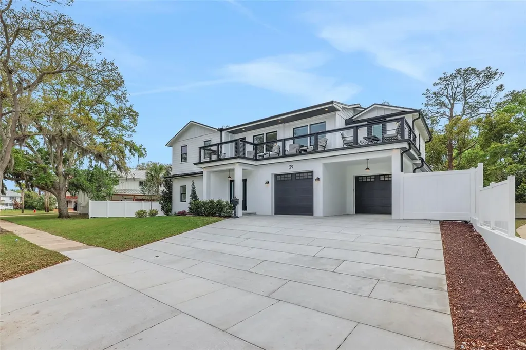 39 E Park Avenue St Augustine FL 32084