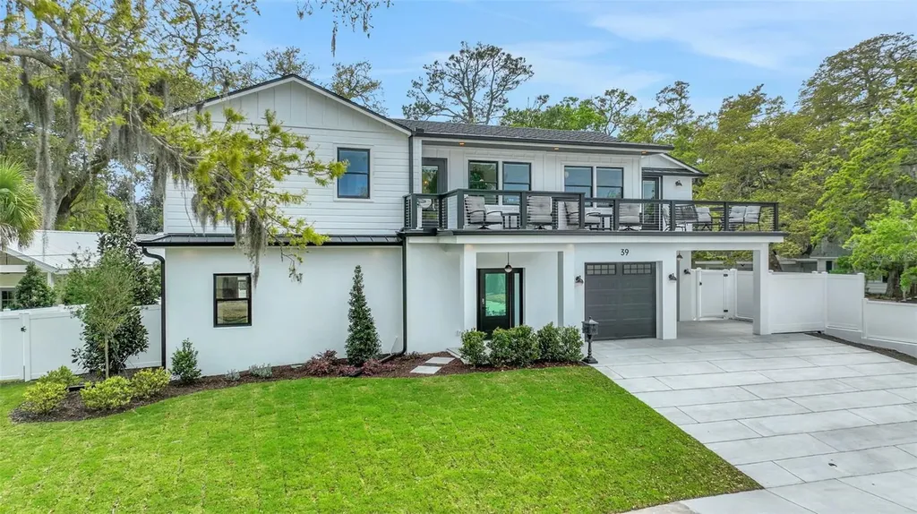 39 E Park Avenue St Augustine FL 32084