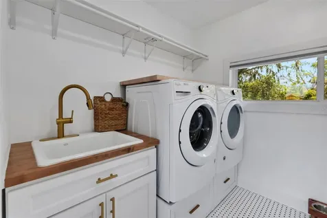 39 E Park Avenue St Augustine FL 32084