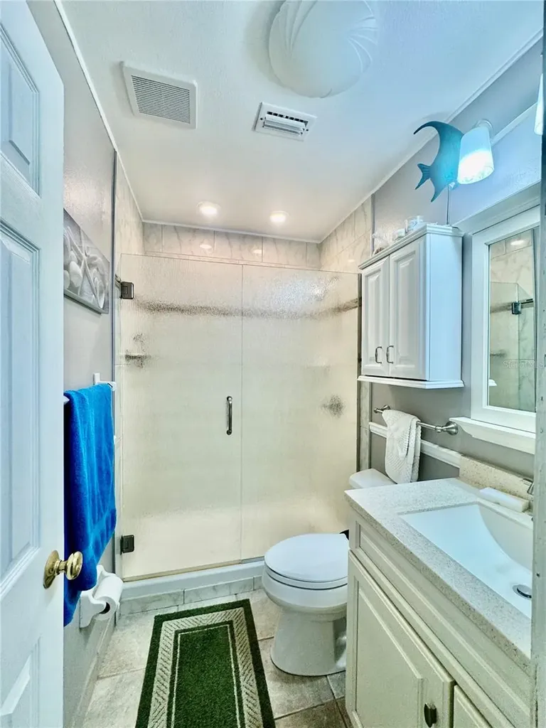 10036 63rd Avenue N St Petersburg FL 33708
