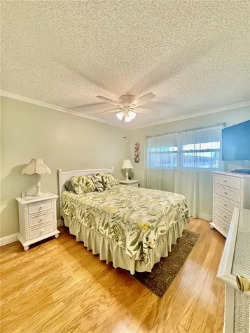 10036 63rd Avenue N St Petersburg FL 33708