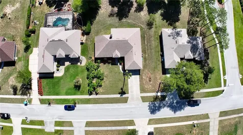 17638 Windy Pine Street Montverde FL 34756