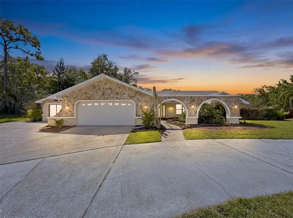6910 Daubon Court New Port Richey FL 34655