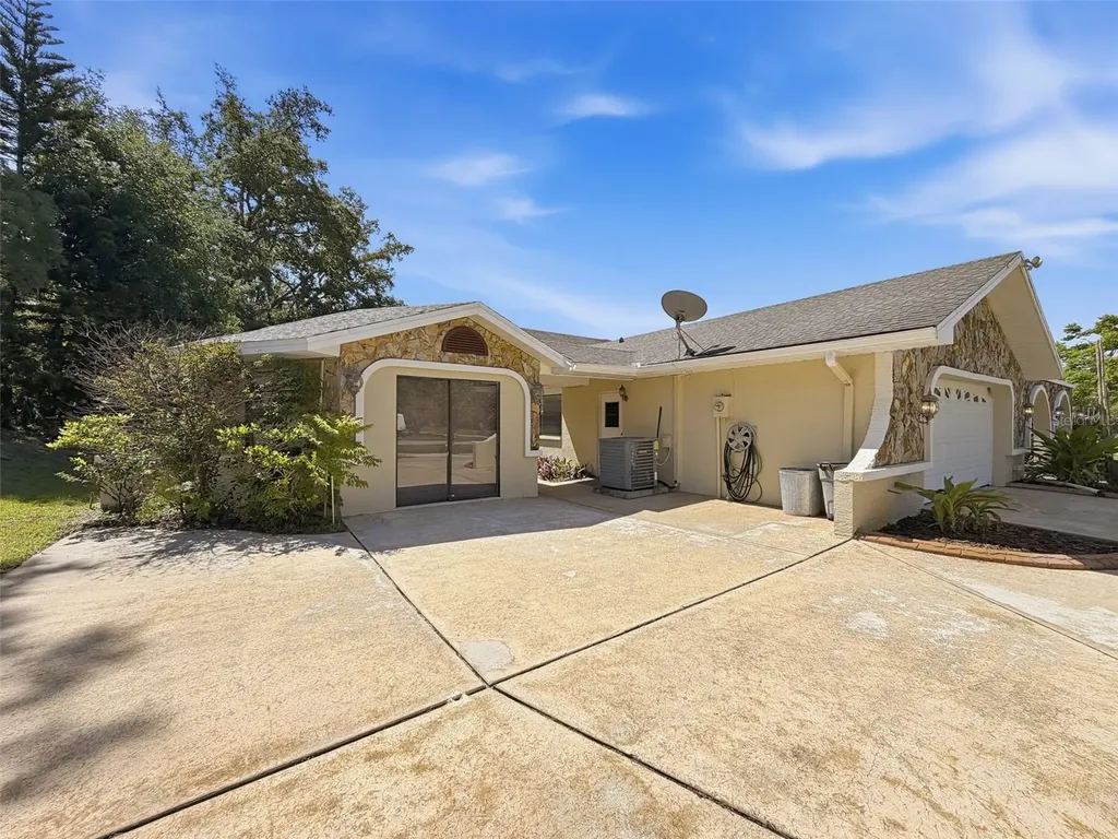 6910 Daubon Court New Port Richey FL 34655